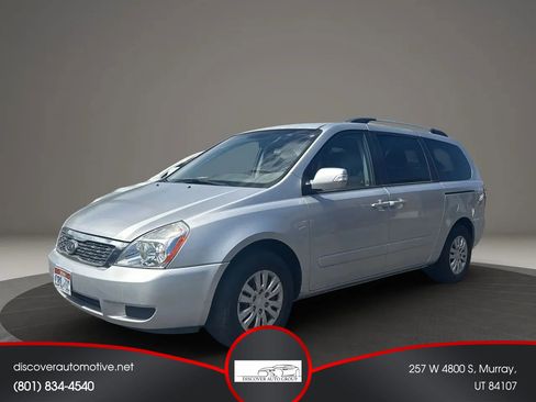 Used 2012 Kia Sedona LX image 1