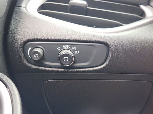 Used 2024 Chevrolet Malibu LT FWD image 22