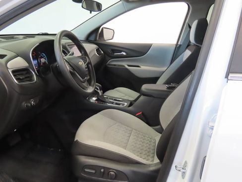 Certified 2023 Chevrolet Equinox LT FWD image 16