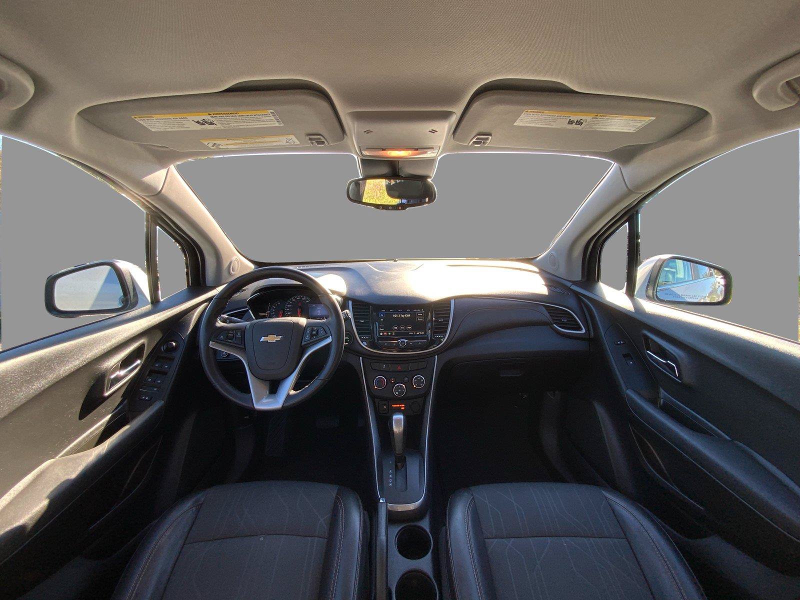 Used 2019 Chevrolet Trax LT w/ LT Convenience Package AWD/4WD image 22