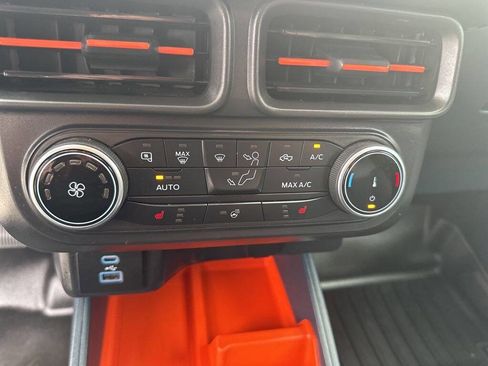 Used 2022 Ford Maverick XLT w/ XLT Luxury Package FWD image 20