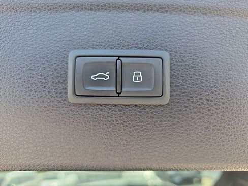 Used 2021 Audi SQ5 Premium Plus w/ Premium Plus Package AWD/4WD image 17