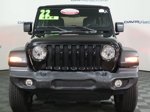 Used 2022 Jeep Wrangler Unlimited Sport AWD/4WD image 13