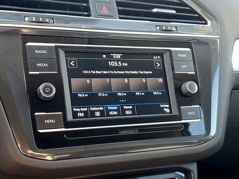 Certified 2022 Volkswagen Tiguan S image 23