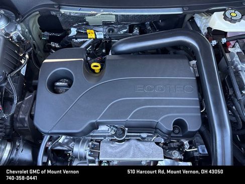 New 2026 GMC Terrain Denali w/ LPO, Black Badging Package image 23