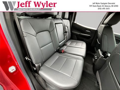 New 2026 Chevrolet Colorado LT w/ LT Convenience Package AWD/4WD image 19
