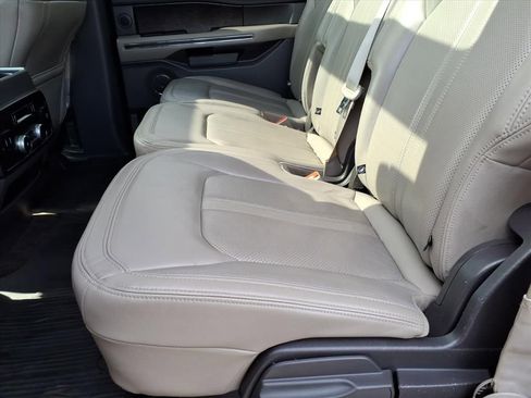 Used 2018 Ford Expedition Max Limited w/ Driver Assistance Package image 17