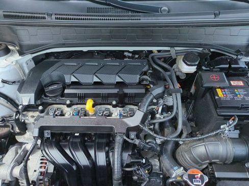 Used 2025 Hyundai Venue SEL FWD image 34