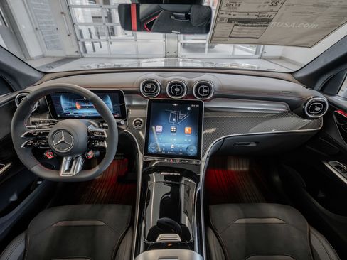 New 2026 Mercedes-Benz GLC 43 AMG 4MATIC image 8