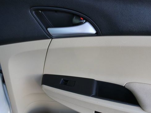 Used 2012 Honda Accord LX image 45