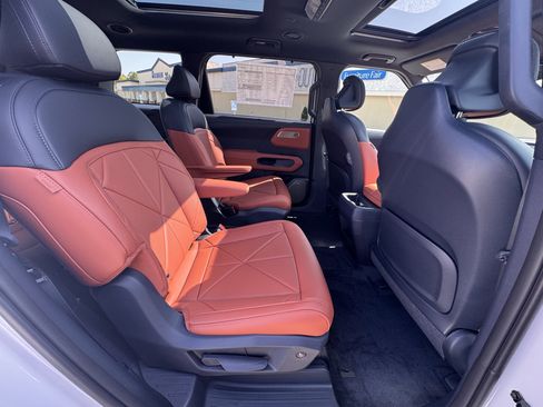New 2027 Kia Telluride SX FWD image 17