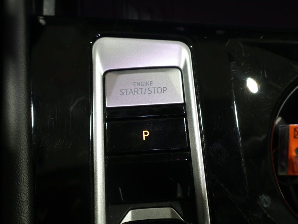 Used 2025 Volkswagen Atlas SE AWD/4WD image 28