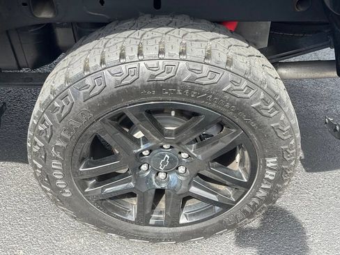 Used 2022 Chevrolet Silverado 1500 LT Trail Boss AWD/4WD image 5