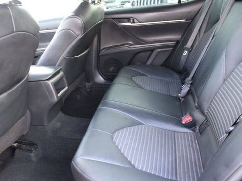 Used 2024 Toyota Camry SE image 34