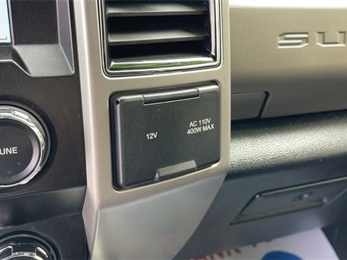 Used 2021 Ford F250 Lariat image 23