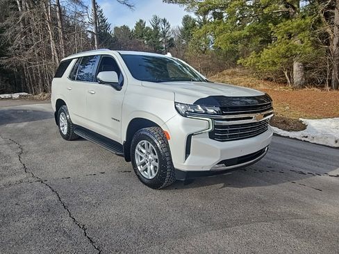 Used 2021 Chevrolet Tahoe LT w/ Luxury Package image 7