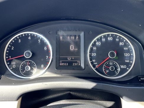 Used 2013 Volkswagen Tiguan SEL image 13