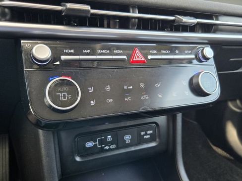 Used 2025 Hyundai Tucson Limited image 20