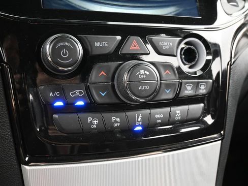 Used 2021 Jeep Grand Cherokee Trackhawk w/ Trailer Tow Group IV image 32