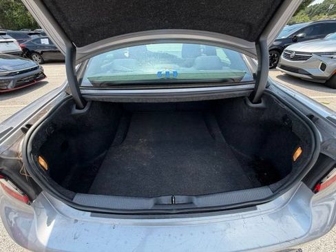 Used 2015 Dodge Charger R/T RWD image 19