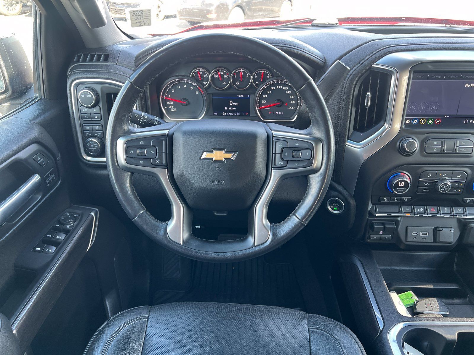 Used 2020 Chevrolet Silverado 1500 LTZ w/ LTZ Convenience Package AWD/4WD image 11