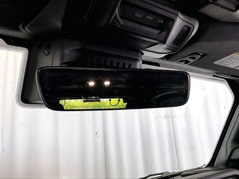 Used 2024 Jeep Wrangler Unlimited Rubicon image 17