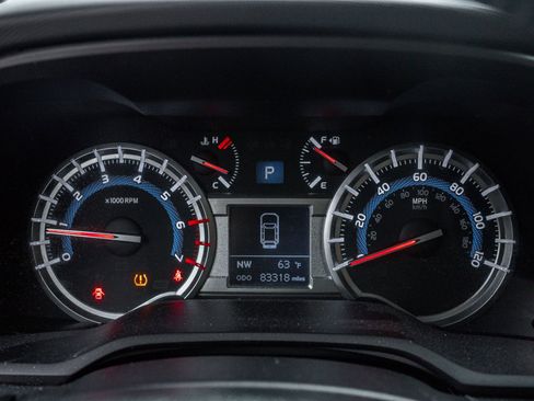 Used 2019 Toyota 4Runner SR5 Premium image 27