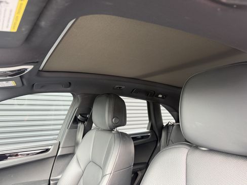 Used 2020 Porsche Macan S AWD/4WD image 33