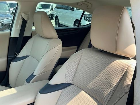 Used 2021 Lexus ES 350 w/ Premium Package FWD image 23