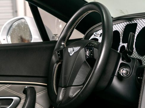 Used 2010 Bentley Continental GT image 29