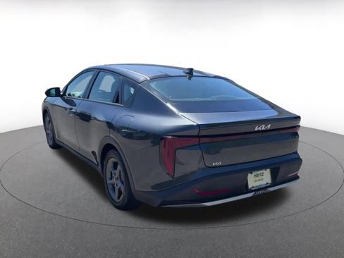 Used 2025 Kia K4 LXS image 10