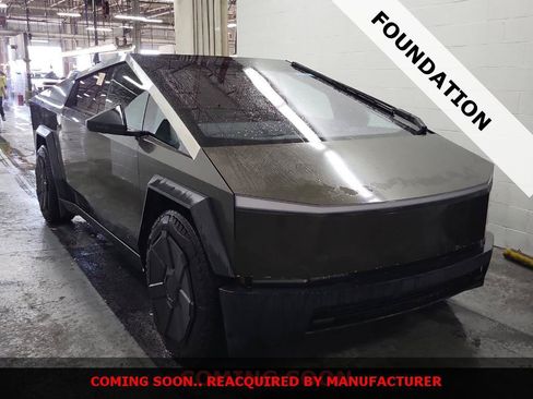 Used 2024 Tesla Cybertruck AWD Crew Cab image 1