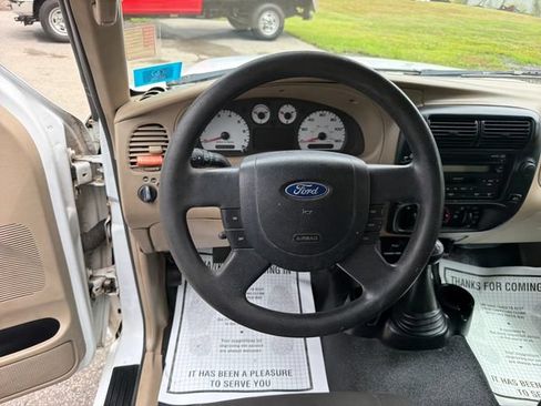 Used 2004 Ford Ranger XLT AWD/4WD image 16