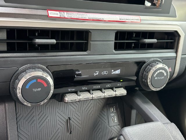 New 2026 Toyota 4Runner SR5 AWD/4WD image 16
