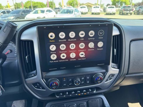 Used 2017 GMC Sierra 1500 SLT AWD/4WD image 29