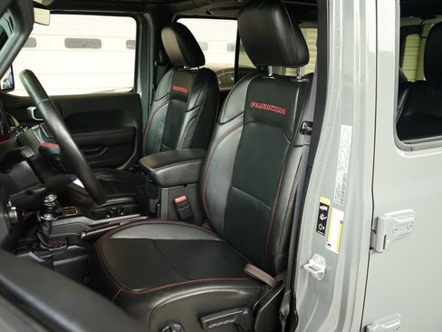 Used 2020 Jeep Wrangler Unlimited Rubicon AWD/4WD image 3