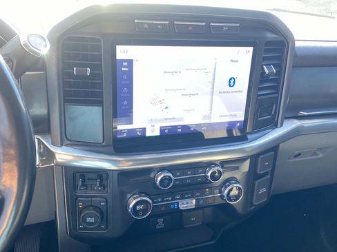 Used 2021 Ford F150 Lariat w/ Equipment Group 501A Mid image 23