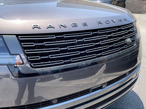 Certified 2023 Land Rover Range Rover SE AWD/4WD image 30