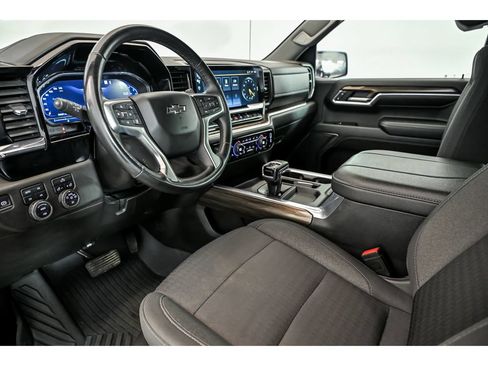 Used 2023 Chevrolet Silverado 1500 RST AWD/4WD image 11