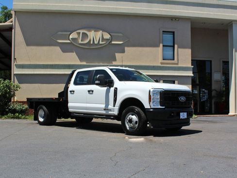 Used 2025 Ford F350 XL AWD/4WD image 6