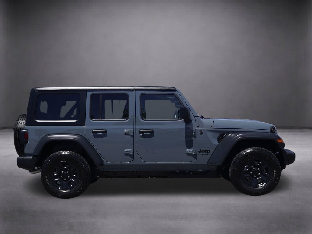 Used 2026 Jeep Wrangler Unlimited Sport AWD/4WD image 3
