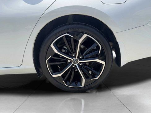 Used 2023 Nissan Altima 2.5 SR w/ SR Premium Package image 44