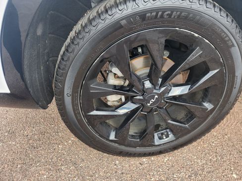 Used 2022 Kia Sorento SX image 29