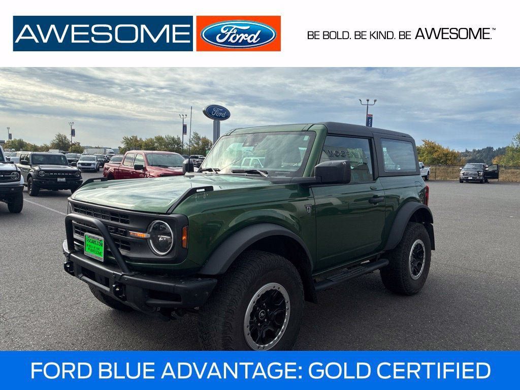 Used 2022 Ford Bronco 2-Door w/ Sasquatch Package AWD/4WD image 1