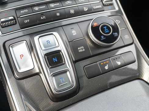 Used 2023 Hyundai Santa Fe SEL w/ Premium Package AWD/4WD image 30