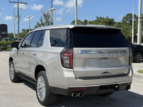 Used 2024 Chevrolet Tahoe Premier AWD/4WD image 2