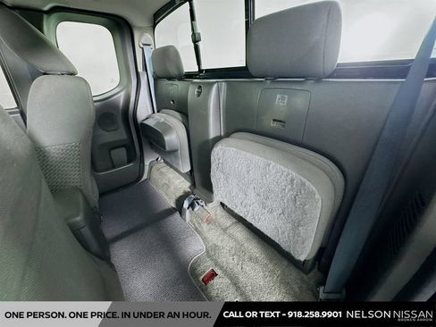 Certified 2018 Nissan Frontier SV RWD image 22