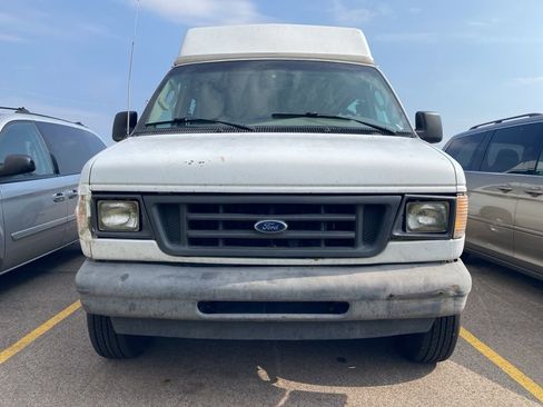 Used 2003 Ford E-250 and Econoline 250 image 21