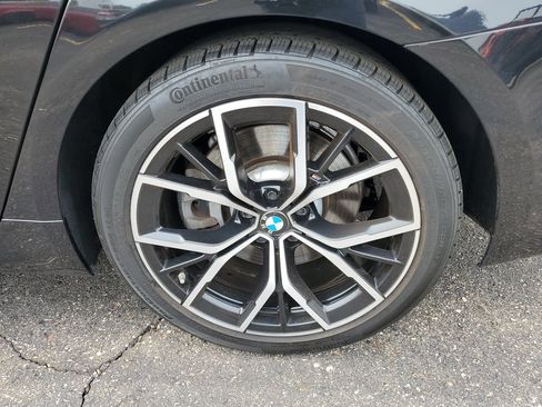 Used 2021 BMW 540i xDrive w/ M Sport Package AWD/4WD image 32