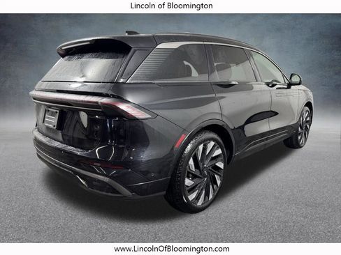 Used 2024 Lincoln Nautilus Black Label w/ Jet Appearance Package (87T) AWD/4WD image 7